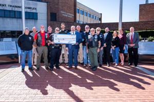 Blue Knights KY XI Donates $10,000 to Honor Fallen Officers