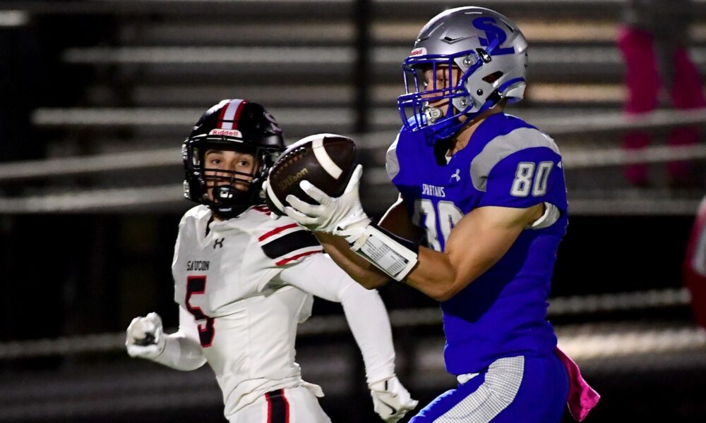 Southern Lehigh Football Dominates Saucon Valley 56-20, Moves to 9-0